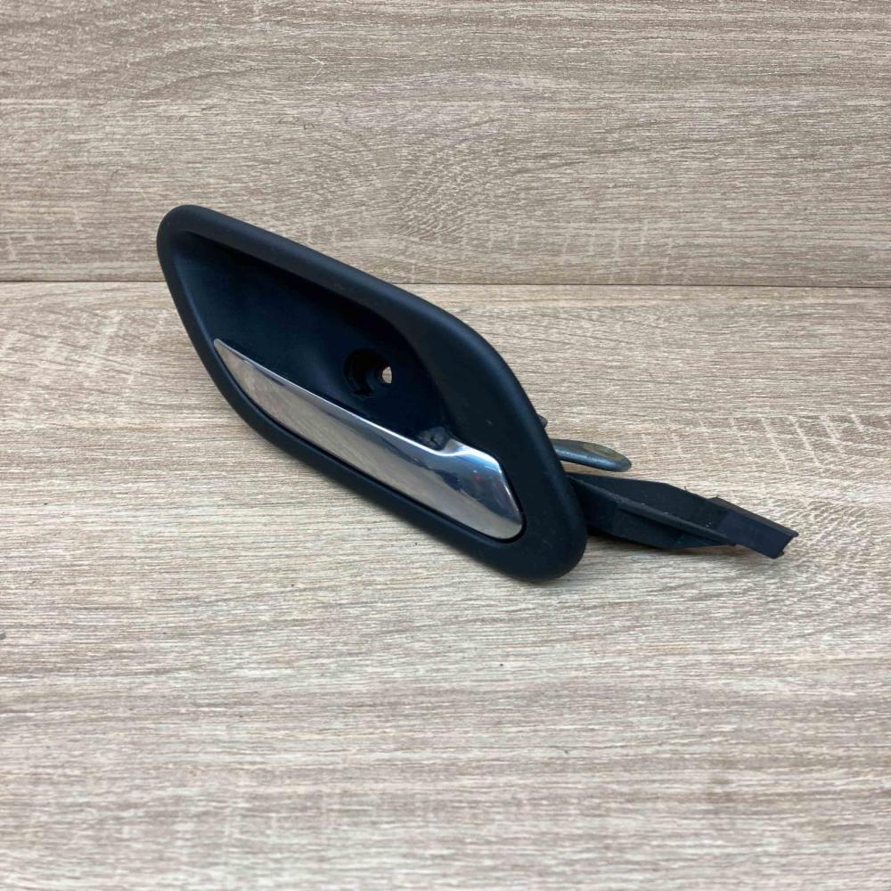 8226050   Front door interior handle BMW 5 E39
