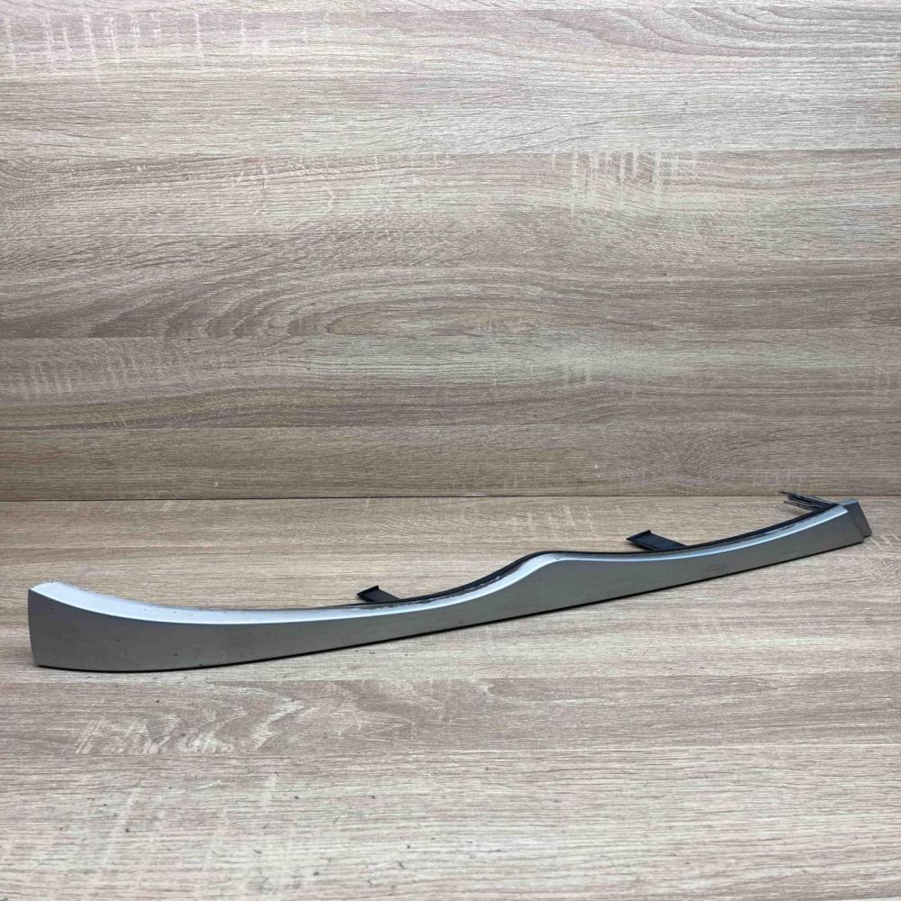 7030554 114609 13  Under headlight/headlamp trim BMW 3 E46