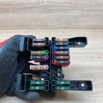 2115450301 1394331 1  Fuse box set Mercedes-Benz E W211