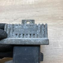 7700115073   Glow plug pre-heat relay Renault Laguna II