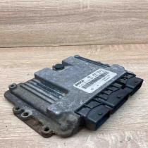8200311550 0281011724  Engine control unit/module ECU Renault Master II