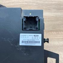 8200414829 21003297A  Central body control module Renault Espace IV