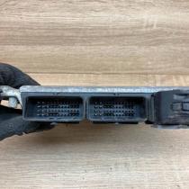 8200309318 0281011325  Engine control unit/module ECU Renault Laguna II