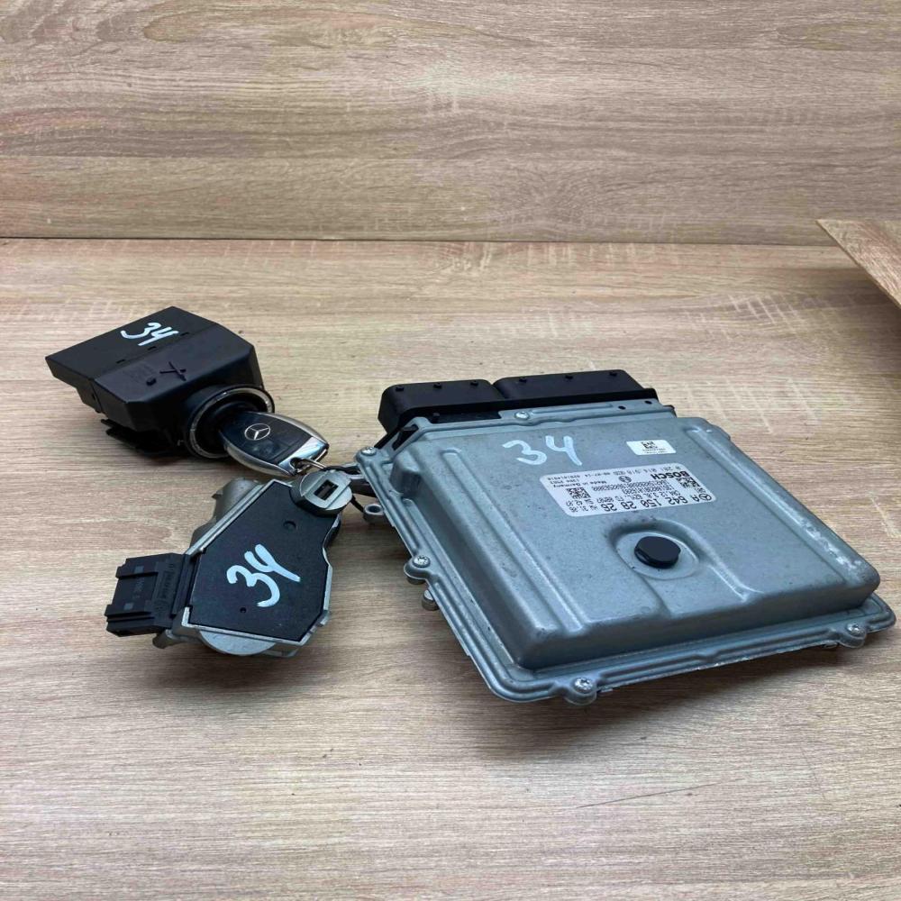 A6421502826 A2115452308  Engine ECU kit and lock set Mercedes-Benz E W211
