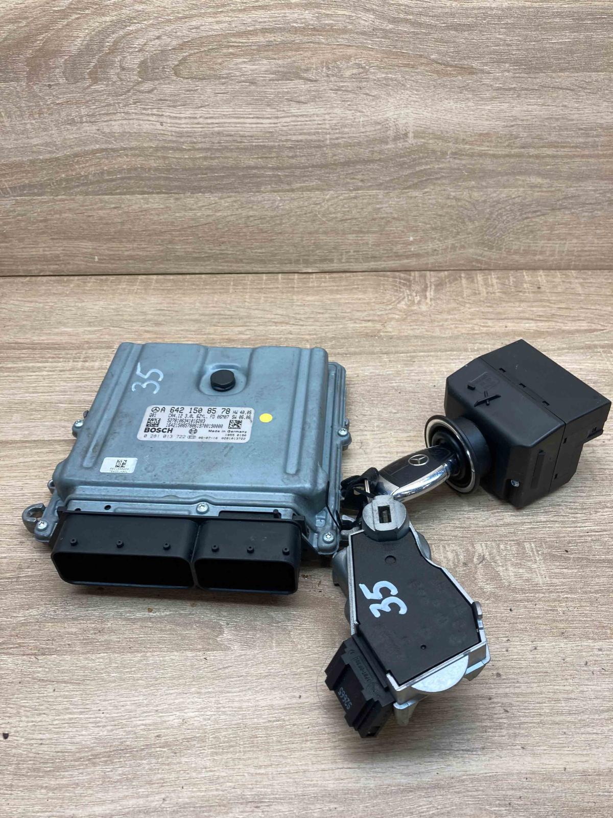 A6421508578 2115452308  Engine ECU kit and lock set Mercedes-Benz E W211