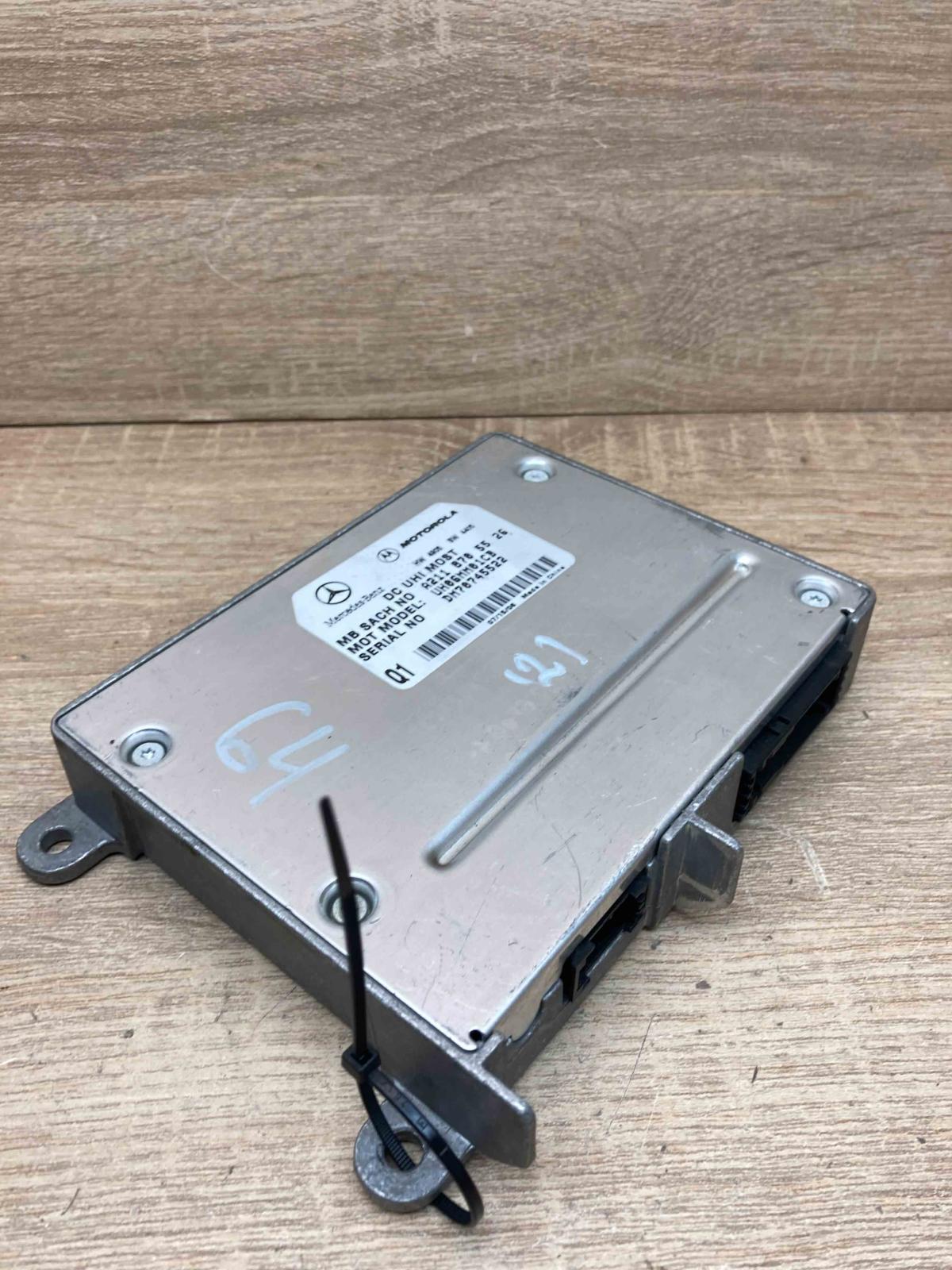 A2118705526 Used  Bluetooth control unit module Mercedes-Benz E W211