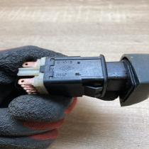 811043   Hazard light switch Renault Scenic I