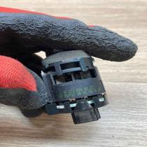 A2118300272   Interior temperature sensor Mercedes-Benz E W211