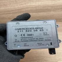2118200885 0681  Antenna control unit Mercedes-Benz E W211