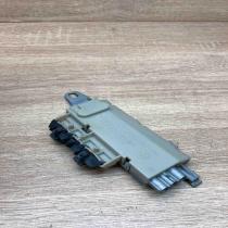 A2118203089 921869001  Aerial antenna amplifier Mercedes-Benz E W211