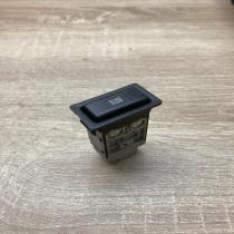 153261 153337  Windscreen/window heater switch Toyota Avensis T250