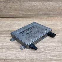2118200885 Used  Antenna control unit Mercedes-Benz E W211