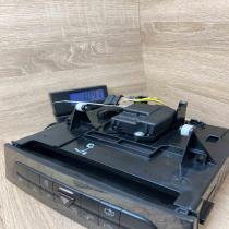 A2116800552   Hazard light switch Mercedes-Benz E W211