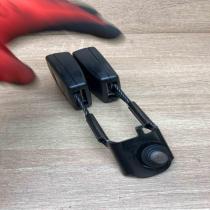 2118600269 561133602A  Rear seatbelt buckle Mercedes-Benz E W211