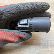 1927937   Engine start stop button switch Renault Megane III