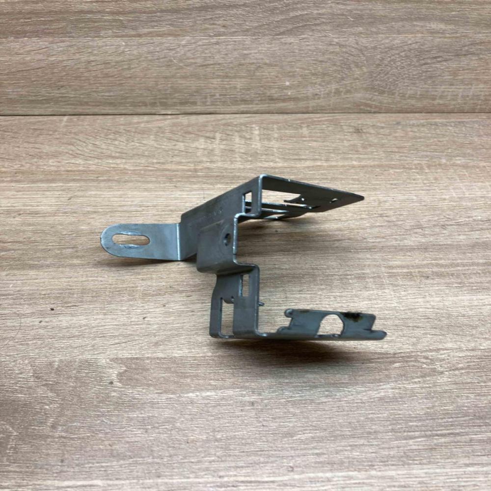 A2115460243   Other interior part Mercedes-Benz CLS C219