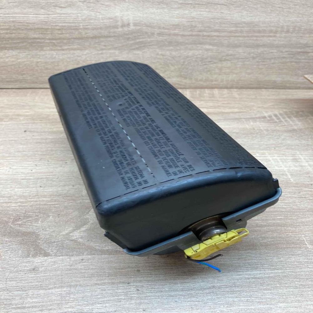 2118601305 30004780C  Passenger airbag Mercedes-Benz E W211