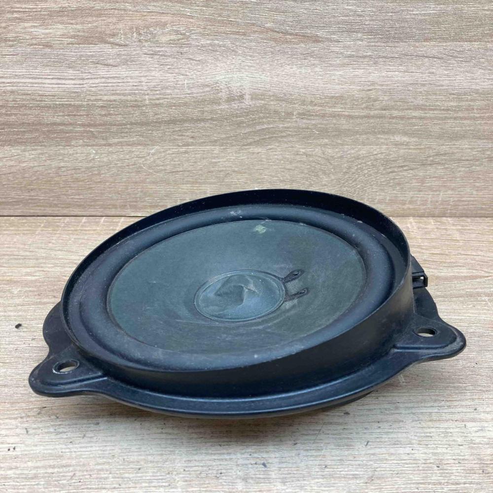 A2198200402L   Rear door speaker Mercedes-Benz CLS C219