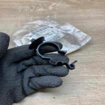 90571650  GM hose clamp Other engine bay part Opel Astra G