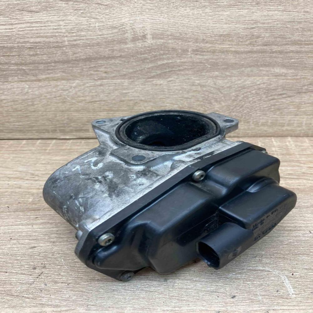 VASV29007935   EGR valve Volkswagen PASSAT B6