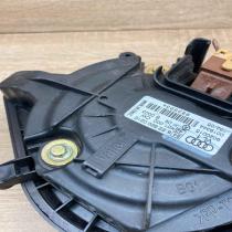 8E2820021E  With Plug Heater fan/blower Audi A4 S4 B7 8E 8H