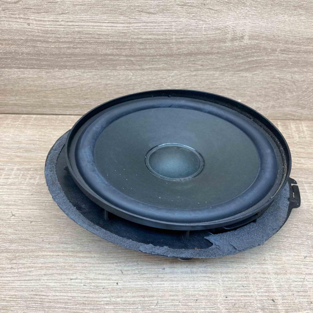 A2118200802   Front door speaker Mercedes-Benz E W211