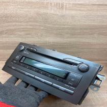 86120 02520   Radio/CD/DVD/GPS head unit Toyota Auris 150