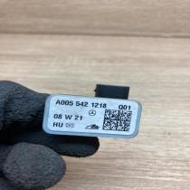 A0055421218   Airbag deployment crash/impact sensor Mercedes-Benz E C207 W207
