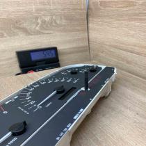 24422215RN 110008911  Speedometer (instrument cluster) Opel Vectra B