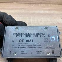 2118200885  0681 Antenna control unit Mercedes-Benz E W211