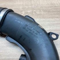 7577451 7577460  Air intake duct part BMW X5 E70