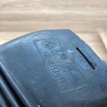 7786222   Air intake duct part BMW 7 E38