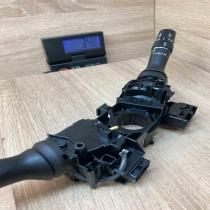 17F373 173832 17F003 Wiper turn signal indicator stalk/switch Toyota Verso