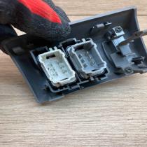 8200025895   ESP (stability program) switch Renault Laguna II