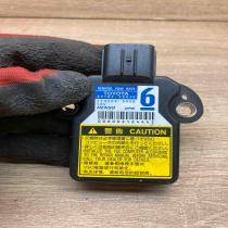 89183 48030 174500 5920  ESP acceleration yaw rate sensor Toyota Prius (XW30)
