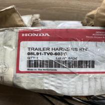 08L91 TV0 603B 08L91 E5B 6M0 01 08L91E5B6M001 Tow bar trailer control unit/modul