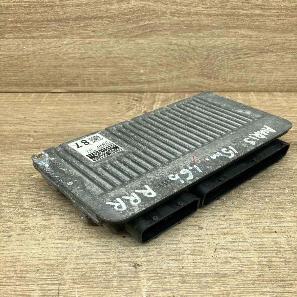 89661 0Z871 MB275600 6710  Engine control unit/module ECU Toyota Auris 150