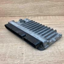 89661 0Z871 MB275600 6710  Engine control unit/module ECU Toyota Auris 150