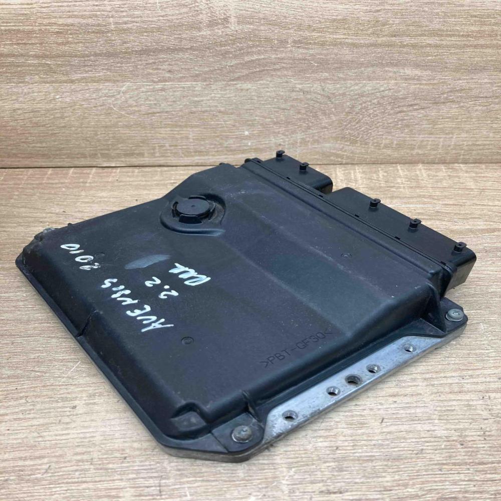 89661 05D50 MB275900 0201  Engine control unit/module ECU Toyota Avensis T270