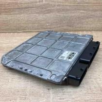 89661 05D50 MB275900 0201  Engine control unit/module ECU Toyota Avensis T270