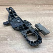 8200008430   Front door exterior handle/bracket Renault Laguna II