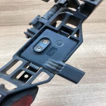 8200008430   Front door exterior handle/bracket Renault Laguna II