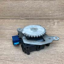 063800 1100 12V06L6580 With Plug Air flap motor/actuator Toyota RAV 4 (XA30)