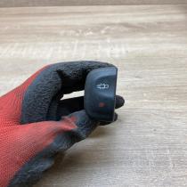 841242B   Central locking switch button Renault Megane I