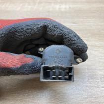 7700808035   Wing mirror switch Renault Laguna I