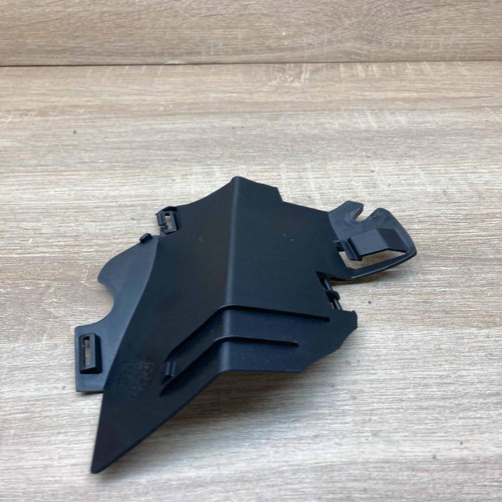 MB W211 cargo trunk bracket   Other interior part Mercedes-Benz E W211