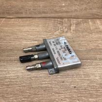 A2038270442   Aerial antenna amplifier Mercedes-Benz E W211