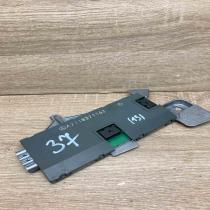 A2118271142   Aerial antenna amplifier Mercedes-Benz E W211