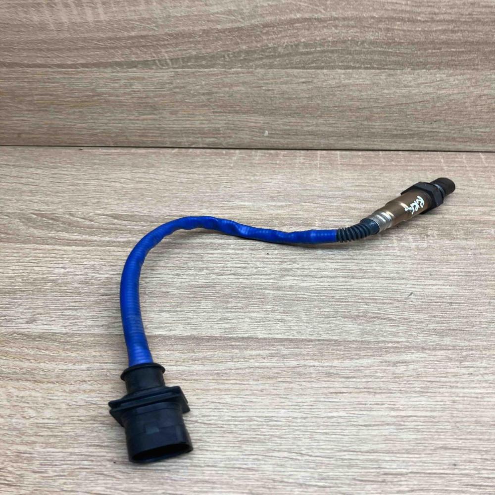 89467 02100 0281004229  Lambda probe sensor Toyota Auris 150