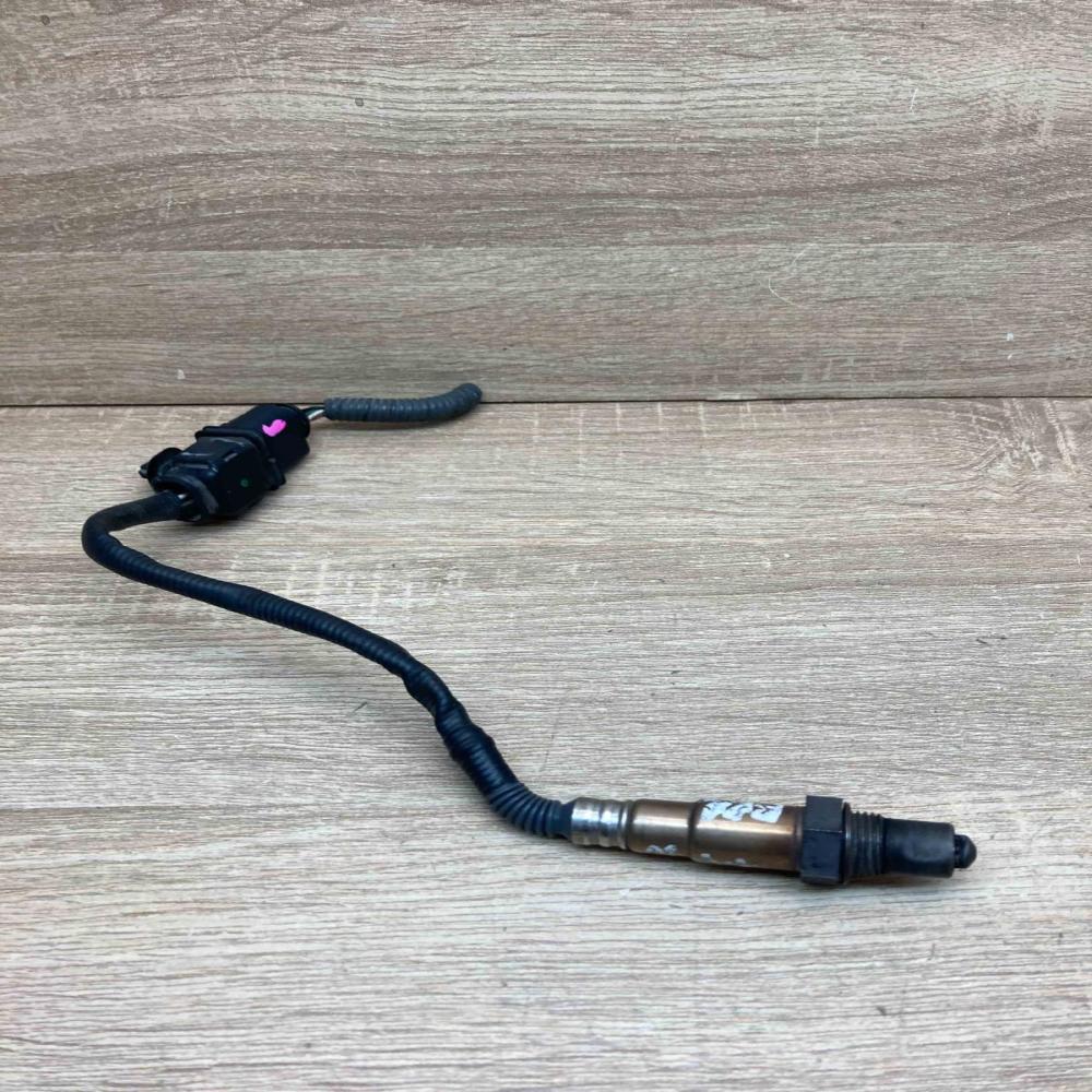 89467 12170 0281004122 With Plug Lambda probe sensor Toyota Yaris